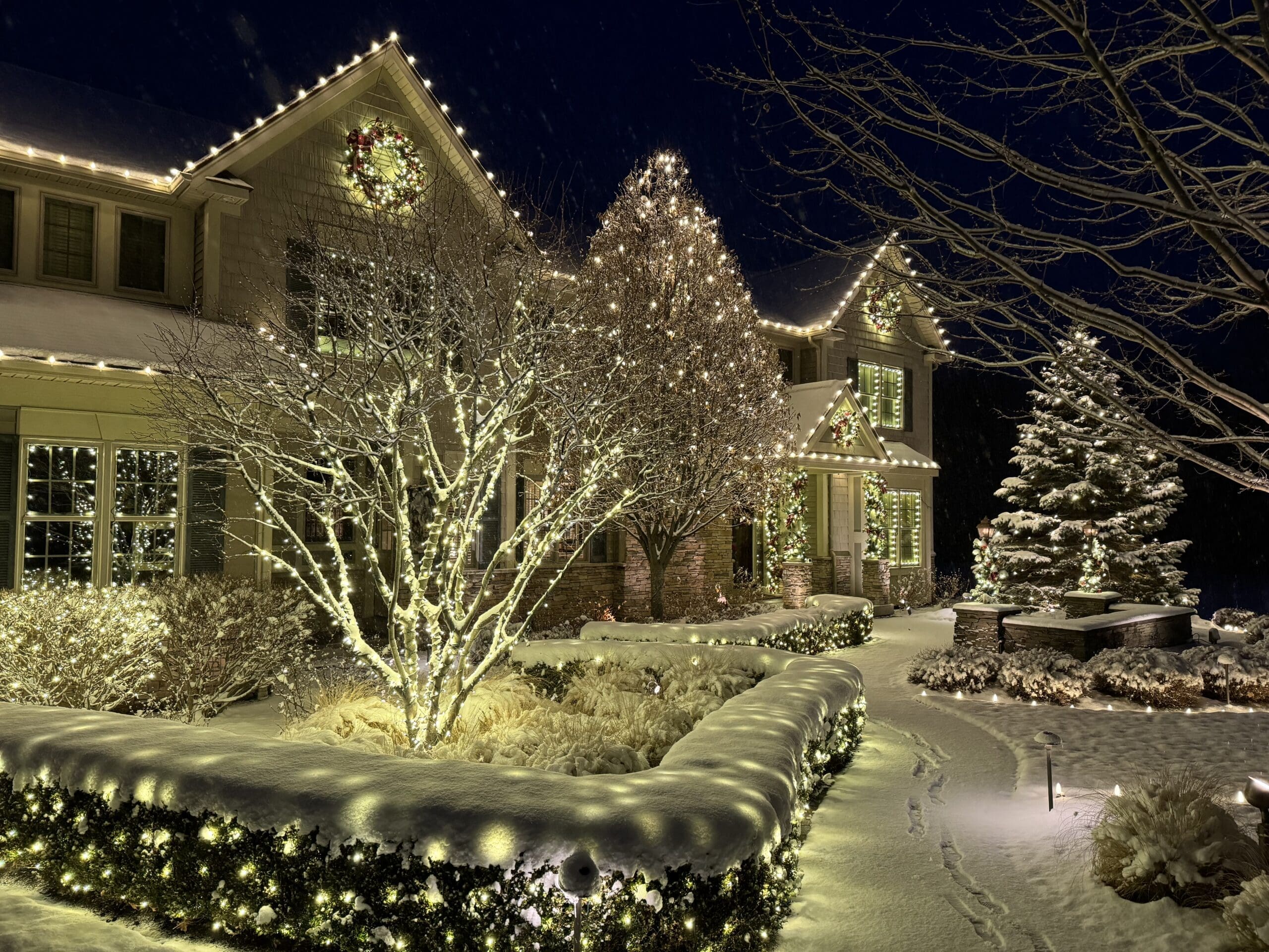 Holiday Lighting Installation Pittsford, NY