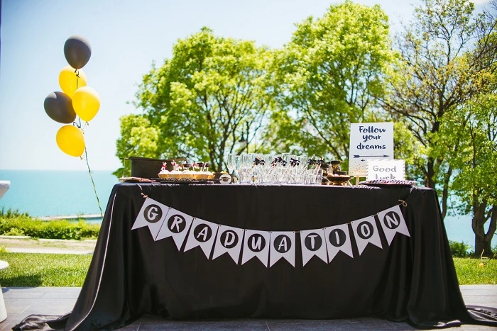 Grad Party Header